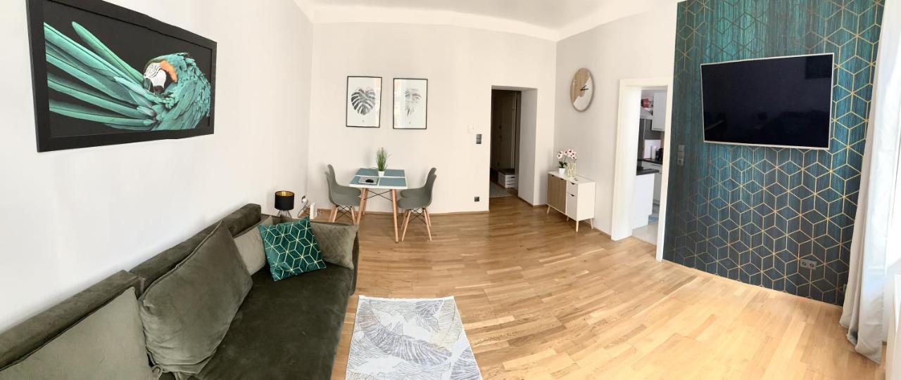 Am Einsiedlerpark Apartment